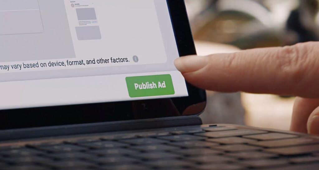 Facebook tung chiến dịch để người dùng iPhone bật tính năng theo dõi quảng cáo