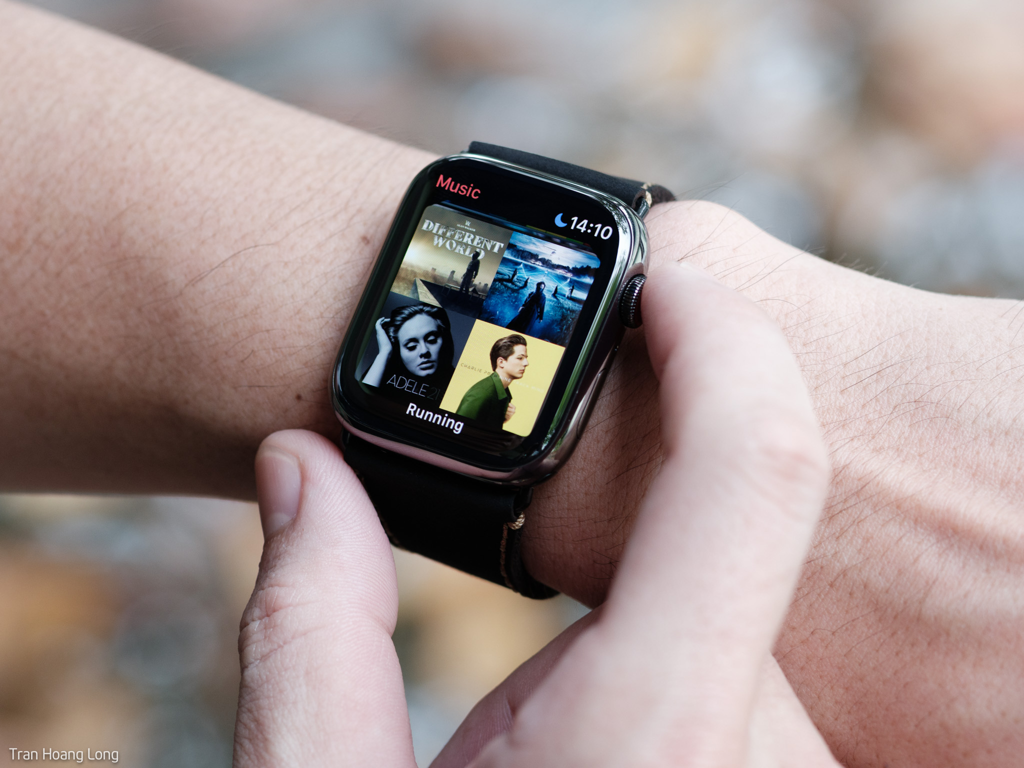 Apple phát hành watchOS 8.4.2, mời anh em đeo Apple Watch cập nhật